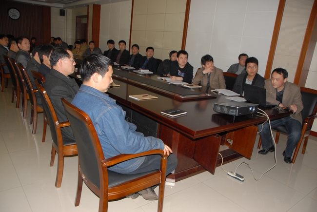 霄云煤矿深入开展管理制度宣贯学习活动