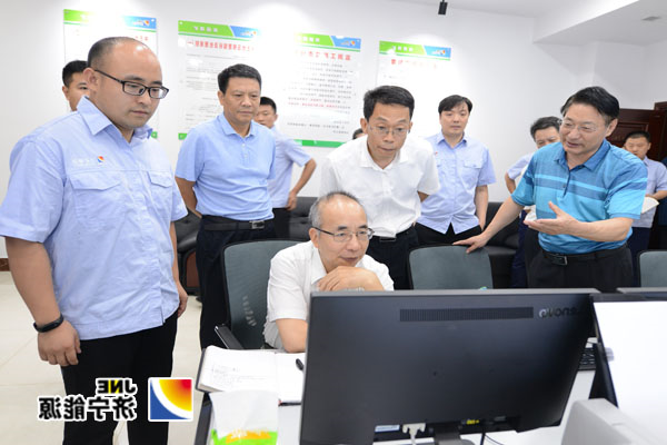 国家煤矿安全监察局明查暗访组对安居煤矿进行安全突击检查