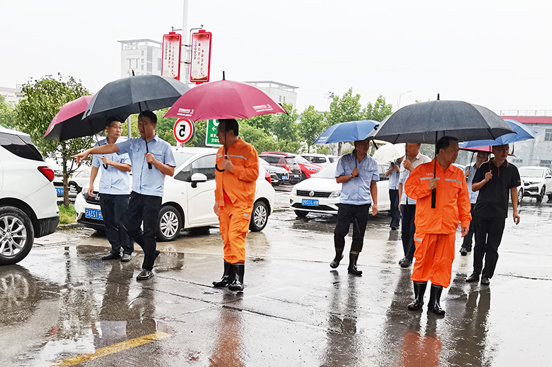 2021.9.5金桥煤矿：集团监察二室到金桥煤矿开展地面环保检查工作（赵洪亮摄） (1).jpg