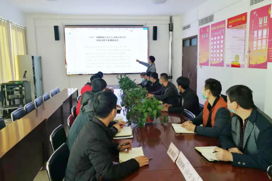 运河煤矿：班前会上职工当讲师 安全生产有保障