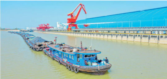 时间过半，任务超半丨港航提档升级稳健有力